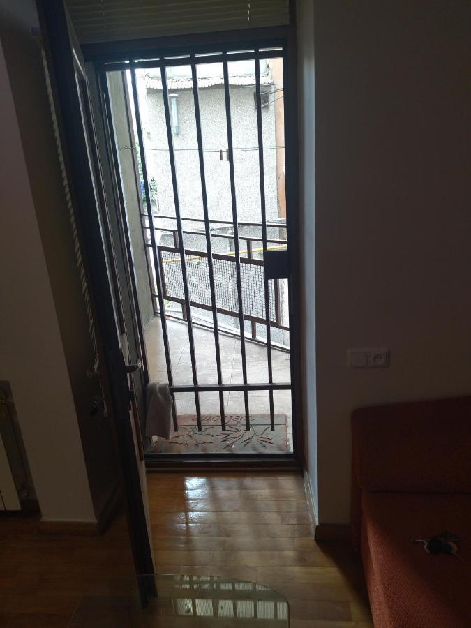 Abovyan 36 Apt & Tour 예레반 외부 사진